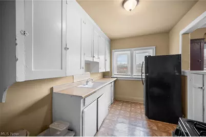 17705 Euclid Avenue, Loveland, OH 44112 - Photo 30