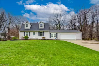 561 N River Road, Munroe Falls, OH 44262 - Photo 2