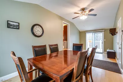 561 N River Road, Munroe Falls, OH 44262 - Photo 16