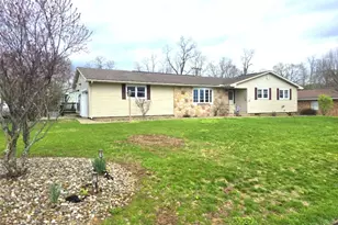 407 Elm St, Warsaw, OH 43844 - Photo 1