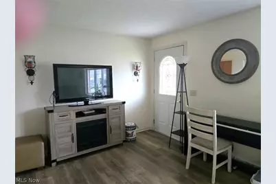 407 Elm Street, Warsaw, OH 43844 - Photo 2