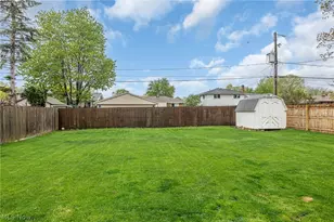 12017 Denver Dr, Parma Heights, OH 44130 - Photo 4