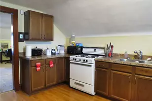 13513 Clifton Blvd, Oakwood, OH 44107 - Photo 8