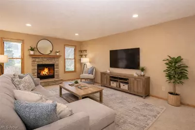 2662 Captens Street NE, Canton, OH 44721 - Photo 4