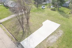 4327 Skycrest Dr NW, Canton, OH 44718 - Photo 1