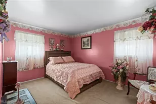 308 Penn Ave, Mingo Junction, OH 43938 - Photo 16