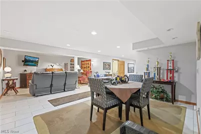 2011 E Swan Lake Circle, Kent, OH 44240 - Photo 40