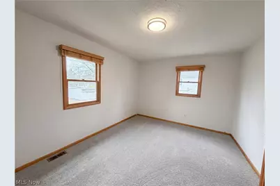 20710 Miller Avenue, Loveland, OH 44119 - Photo 16