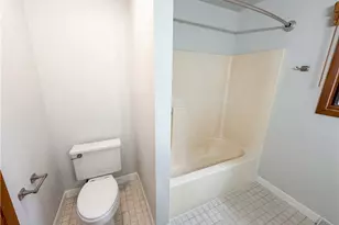 20710 Miller Ave, Loveland, OH 44119 - Photo 20