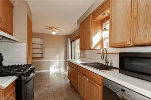 1111 E Miner Rd, Mayfield Heights, OH 44124 - Photo 8