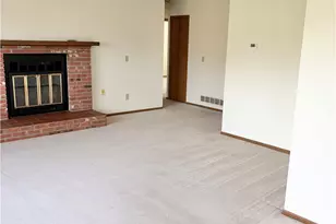 9811 Willow Ln, Concord Twp, OH 44060 - Photo 6