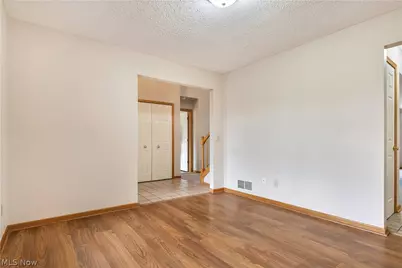 2041 Old Elm Street NE, Canton, OH 44721 - Photo 14