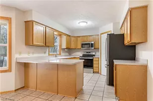 2041 Old Elm St NE, Canton, OH 44721 - Photo 18