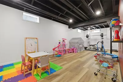 598 Chancellor Circle, Avon Lake, OH 44012 - Photo 36