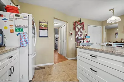 9809 Brookline Oval, Strongsville, OH 44136 - Photo 16