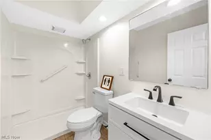 1332 Carnegie Ave, Akron, OH 44314 - Photo 14