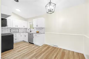 1332 Carnegie Ave, Akron, OH 44314 - Photo 4