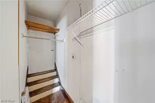 2860 Hudson Dr, Cuyahoga Falls, OH 44221 - Photo 18