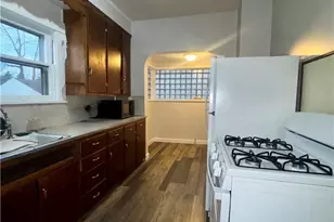 94 Labelle Ave, Youngstown, OH 44507 - Photo 8