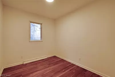 1440 Treasch Drive, Cuyahoga Falls, OH 44221 - Photo 22