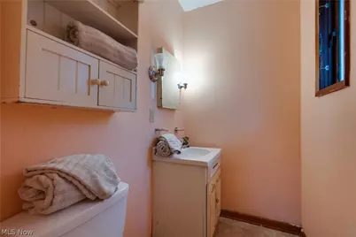 1440 Treasch Drive, Cuyahoga Falls, OH 44221 - Photo 20