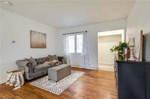 1440 Treasch Dr, Cuyahoga Falls, OH 44221 - Photo 4