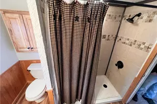 46215 Wyoming Ave, Liverpool, OH 43920 - Photo 14