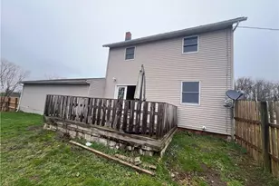 46215 Wyoming Ave, Liverpool, OH 43920 - Photo 6