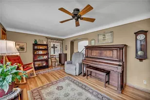 174 E 286th St, Willowick, OH 44095 - Photo 10