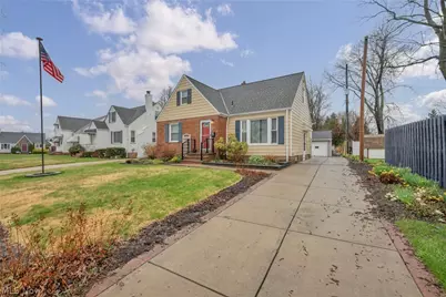 174 E 286th Street, Willowick, OH 44095 - Photo 4