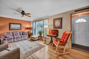 174 E 286th St, Willowick, OH 44095 - Photo 8