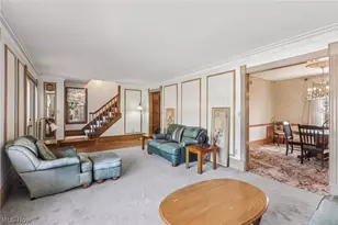 1870 Dallas Ave, Akron, OH 44301 - Photo 4