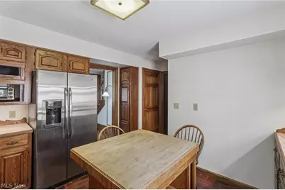 1870 Dallas Avenue, Akron, OH 44301 - Photo 30