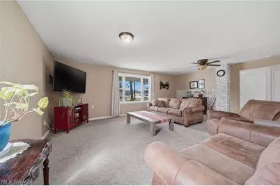 9934 State Route 700, Mantua, OH 44255 - Photo 12