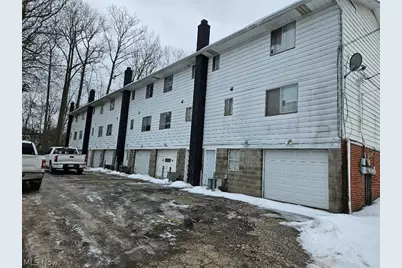 1781 Cromwell Drive, Akron, OH 44313 - Photo 2