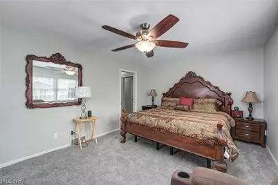 362 Hamilton Circle, Elyria, OH 44035 - Photo 24
