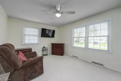 362 Hamilton Circle, Elyria, OH 44035 - Photo 30