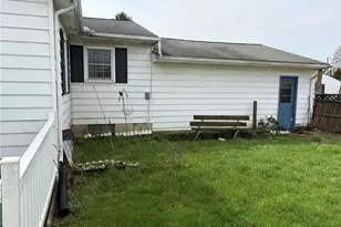 810 Woodale Dr, Bucyrus, OH 44820 - Photo 10