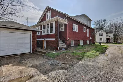22862 Norman Avenue, Alliance, OH 44601 - Photo 2