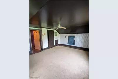 6359 Sittig Avenue, Hubbard, OH 44425 - Photo 14