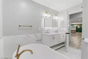 11526 Lake Ave, Loveland, OH 44102 - Photo 24