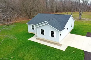 5554 Alva Ave NW, Warren, OH 44483 - Photo 4