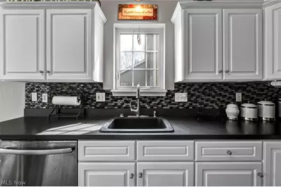 2640 Edgebrook Crossing, Twinsburg, OH 44087 - Photo 10