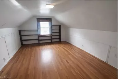 10801 Blossom Avenue, Parma, OH 44130 - Photo 10