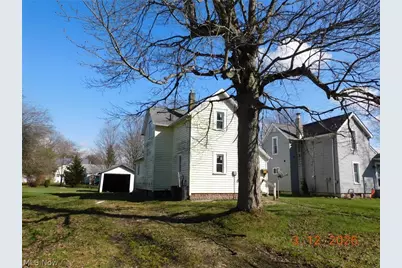 522 Shackson Street, Conneaut, OH 44030 - Photo 4