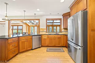 2509 Ridge Rd, Hinckley, OH 44233 - Photo 18