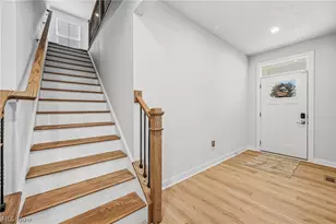 5358 Walnut Rdg Ln, Sheffield Village, OH 44054 - Photo 6