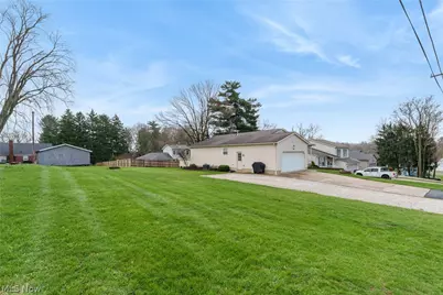 984 Delmont Avenue NW, Massillon, OH 44647 - Photo 40