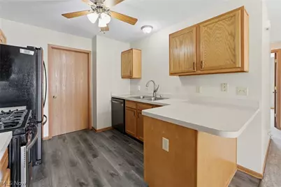 984 Delmont Avenue NW, Massillon, OH 44647 - Photo 10