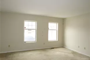 1609 E 66th St, Loveland, OH 44103 - Photo 2